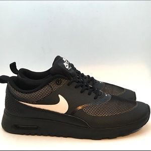 Nike Air Max Thea Black White Running Size 7.5
